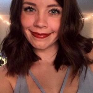 Meet your Posher, Michaela